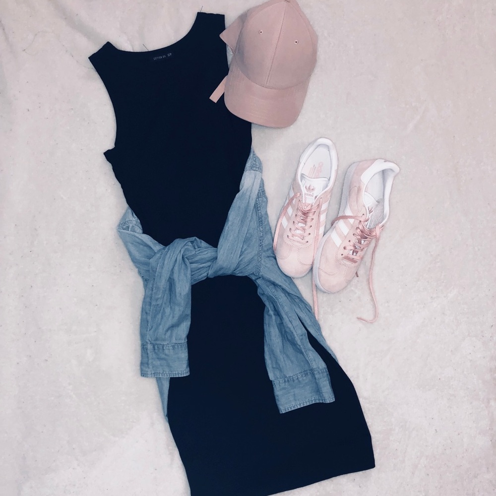 🔺SOLD🔺Cotton On Black Body Con ‘Lena’ Midi Dress